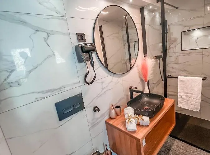 منزل للإقامة Deluxe 33 *